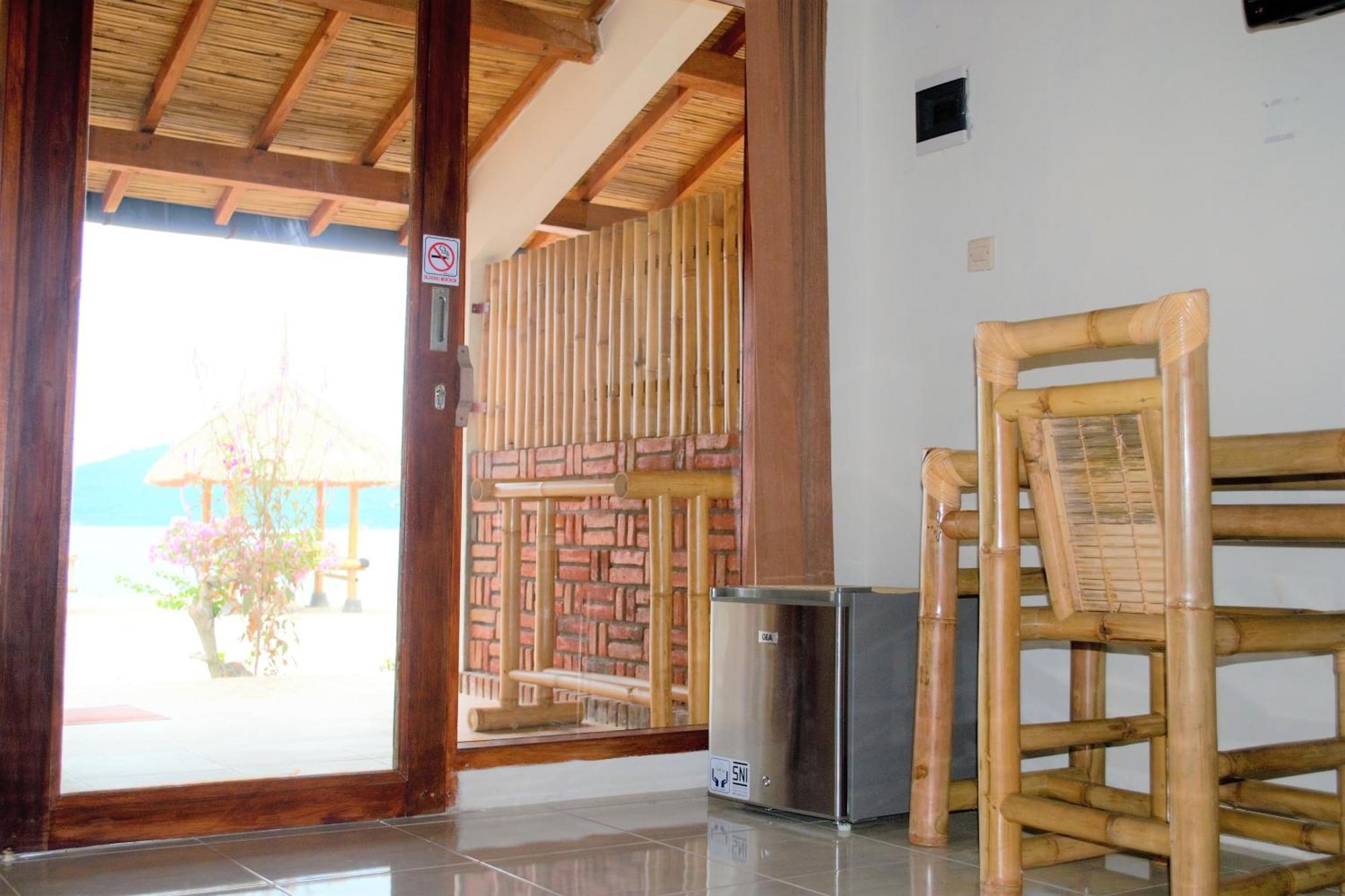 Alden Beach House Секотонг Екстериор снимка